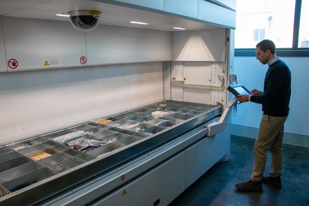 Commerciale lmv Commerciale lmv